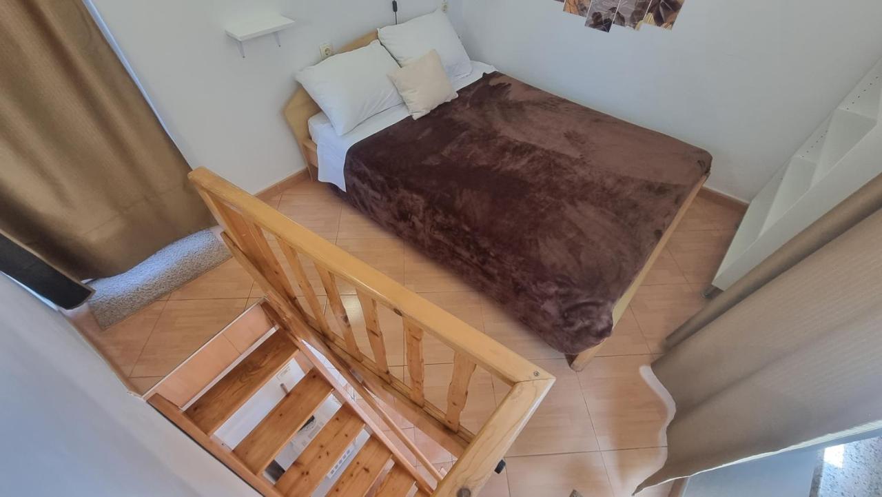 Apartmán Igor With Balcony And Sea View